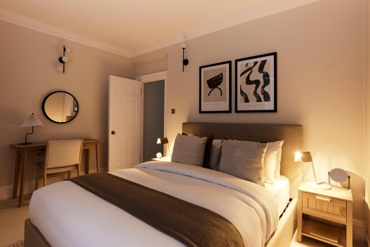 Apartamento The South Kensington Wonder - Trendy 3Bdr House With Garden Londres Exterior foto